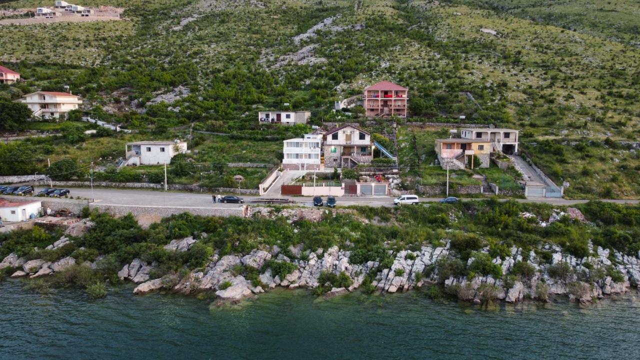 Lakefront House Široka エクステリア 写真