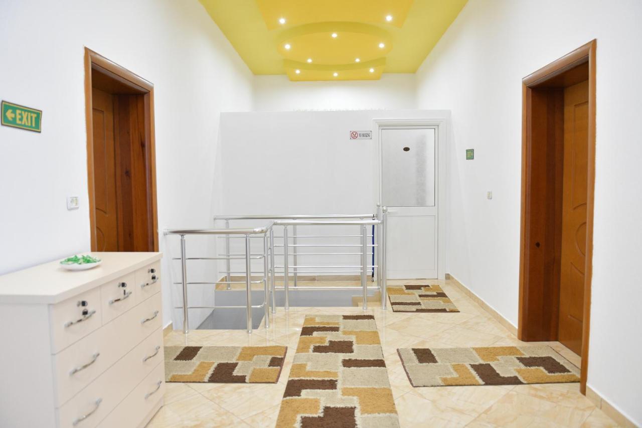 Lakefront House Široka エクステリア 写真